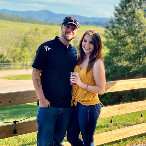 Meet your Posher, Gabrielle - Picture 1 of 1